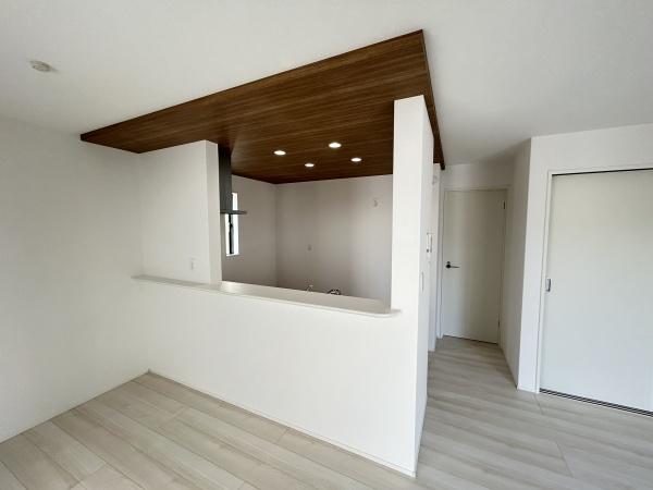 瀬戸市高根町2期4棟2号棟