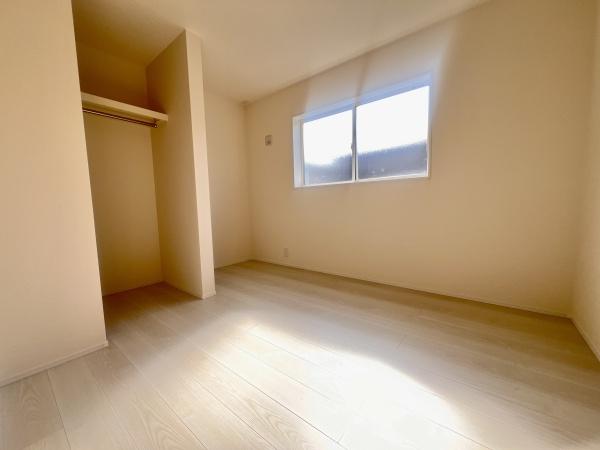 豊山町豊場新田町1号棟