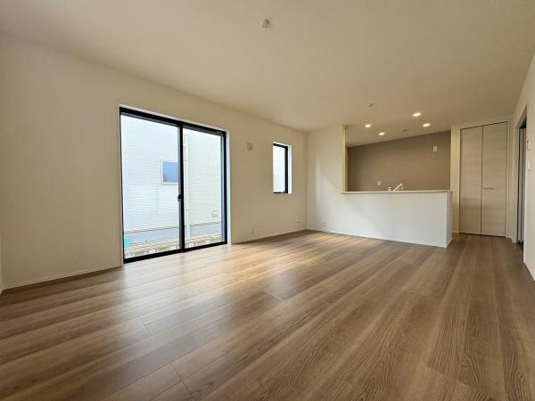 岩倉市八剱町郷2号棟