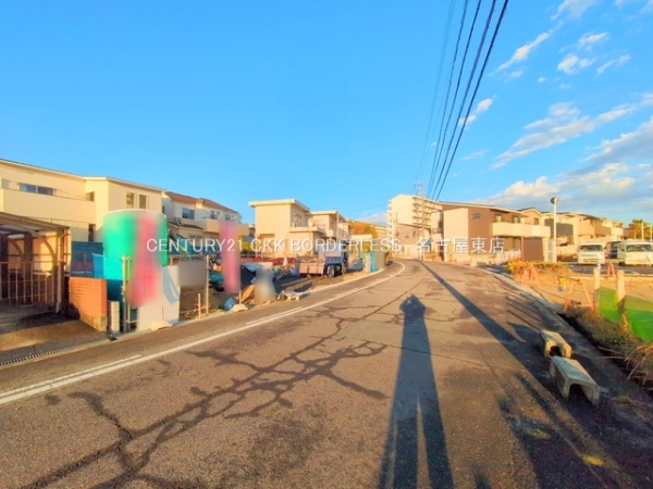 瀬戸市原山台４丁目の新築一戸建