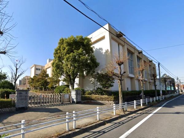 刈谷市沖野町A号棟(刈谷市立東刈谷小学校)