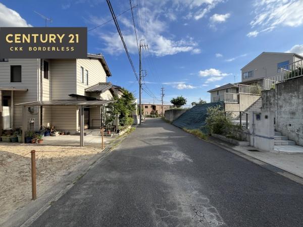 愛知郡東郷町和合牛廻間1号棟