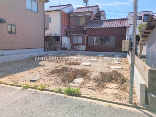 名古屋市瑞穂区白砂町２丁目の新築一戸建