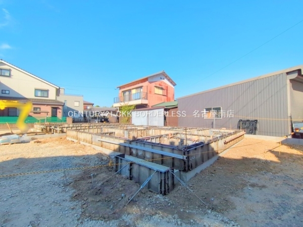 碧南市志貴町三丁目1号棟