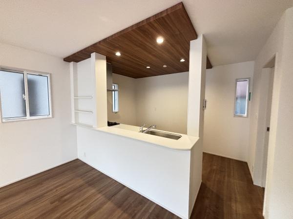 豊田市宮口町2丁目2号棟