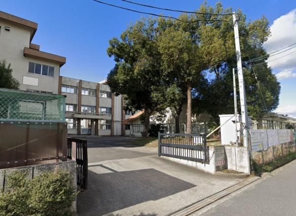 豊明市阿野町第83号棟(豊明市立沓掛中学校)