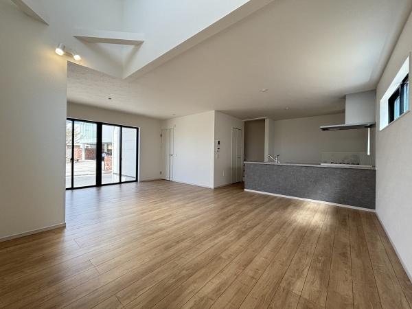 名古屋市緑区浦里2期　新築分譲住宅　全1棟　1号棟
