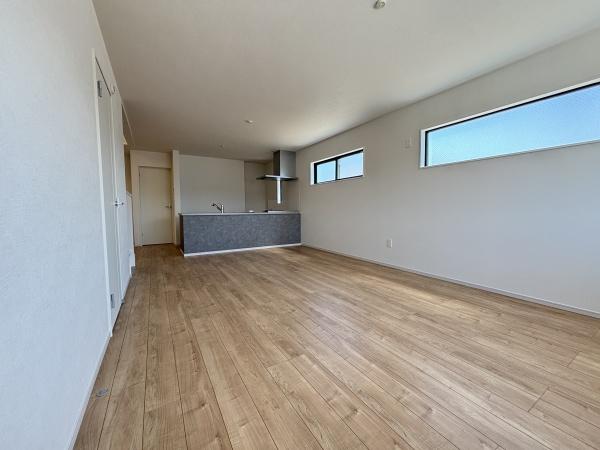 緑区浦里3期　新築分譲住宅　全3棟　3号棟