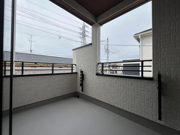 愛知郡東郷町御岳2丁目4期1号棟