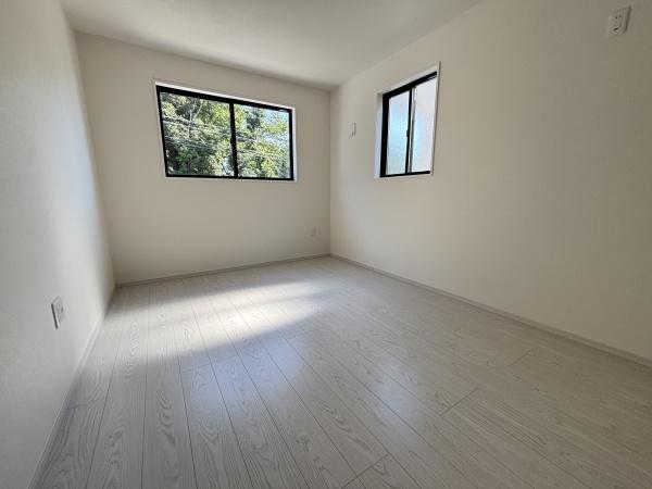 緑区作の山町1期1号棟