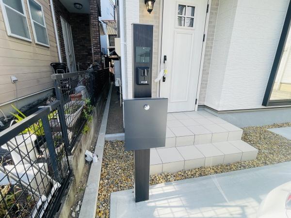 南区曽池町2丁目23番A号棟