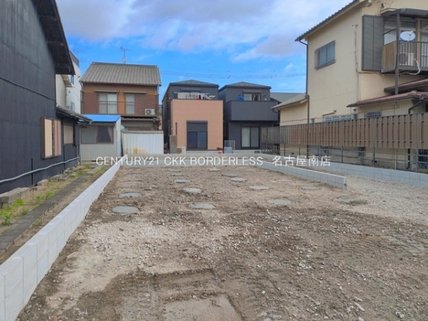 南区宝生町3丁目105番B号棟
