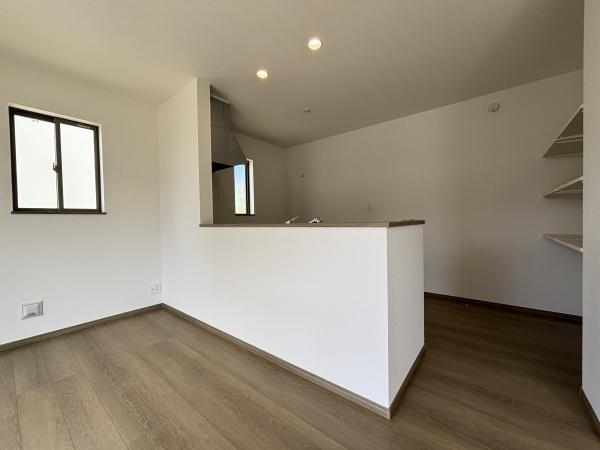 緑区大高町東古根49番B号棟
