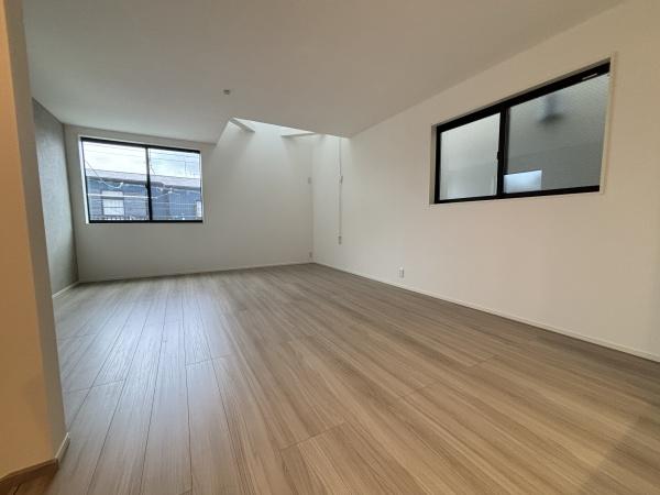 瑞穂区井戸田町143③　３号棟