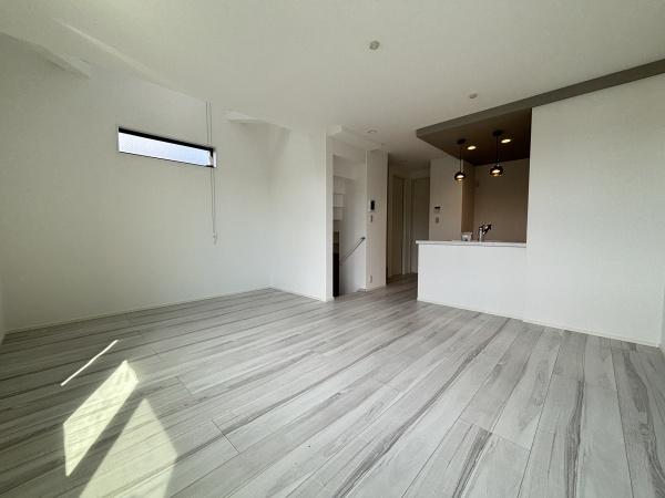 瑞穂区井戸田町143③　２号棟
