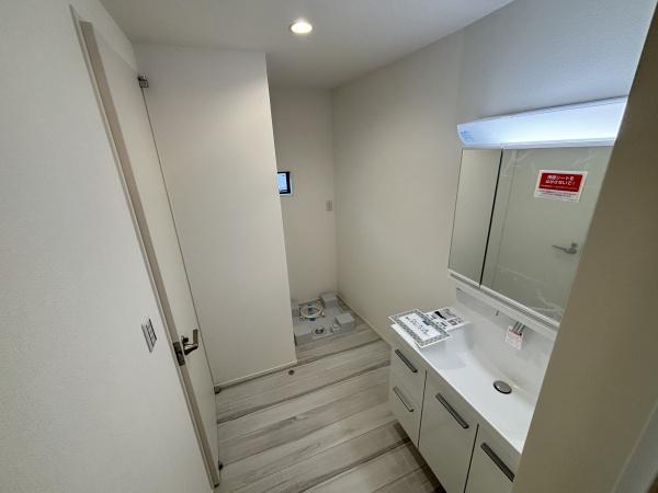瑞穂区井戸田町143③　２号棟