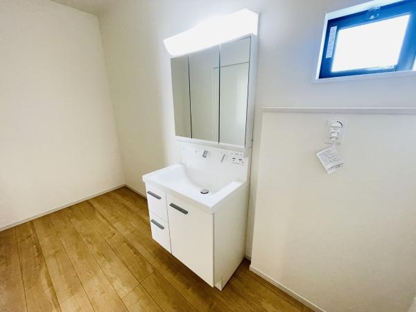 名古屋市南区曽池町2期1号棟