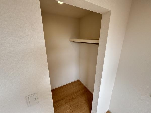 愛知郡東郷町清水3丁目1号棟
