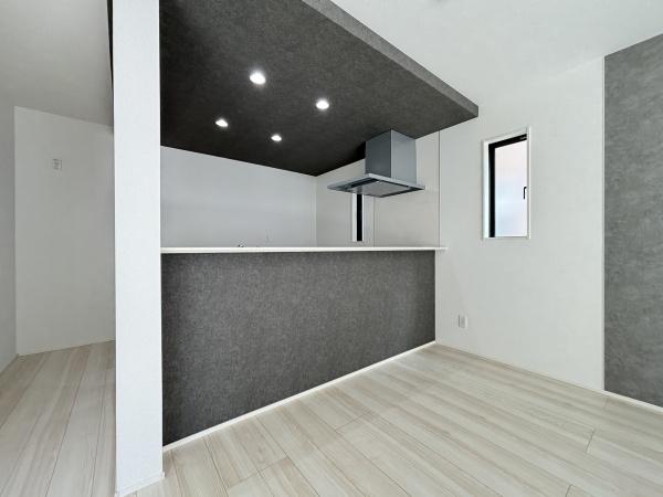 知立市来迎寺町2棟1号棟