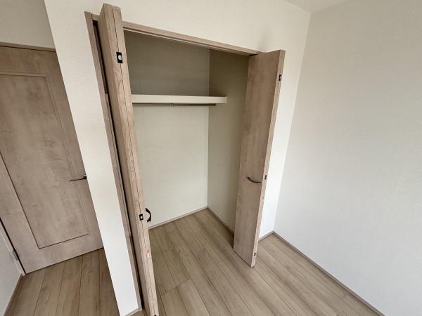 緑区黒沢台1丁目818番A号棟