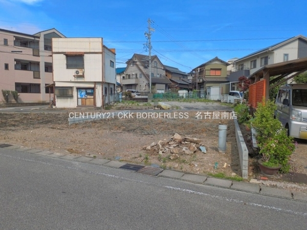 東海市名和町岡前の新築一戸建