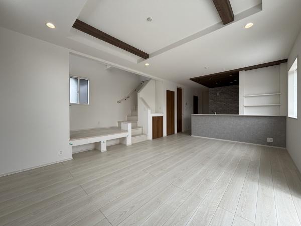日進市三本木町廻間1号棟