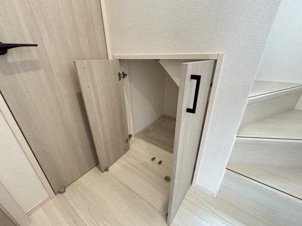 名古屋市緑区藤塚1丁目1号棟