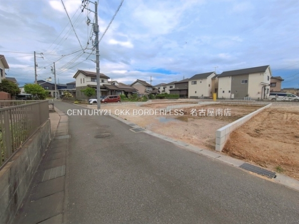 東海市養父町八王子の新築一戸建