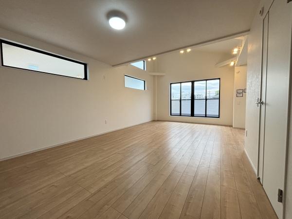 名古屋市緑区鳴海町4期1号棟