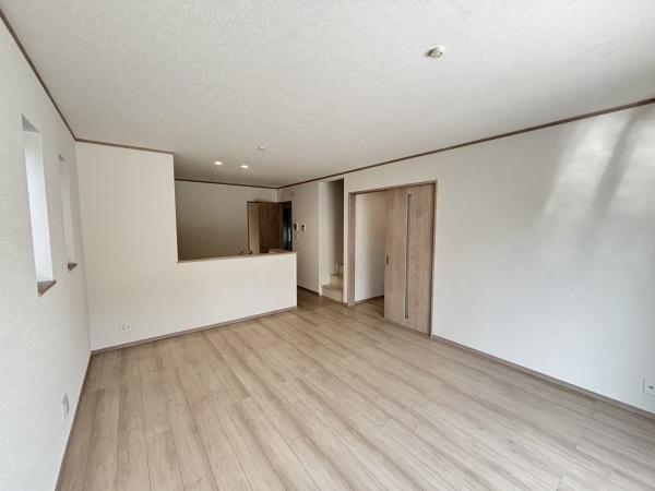 豊明市三崎町ゆたか台2期1号棟