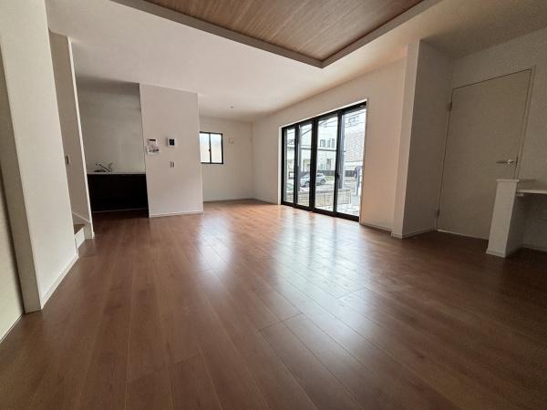 【2号棟】緑区鳥澄2期　新築分譲住宅　全2棟