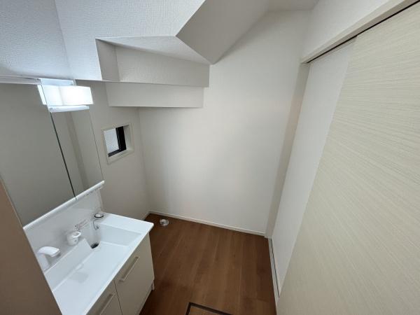 【2号棟】緑区鳥澄2期　新築分譲住宅　全2棟