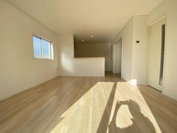 緑区諸の木第11号棟　新築分譲住宅　全2棟