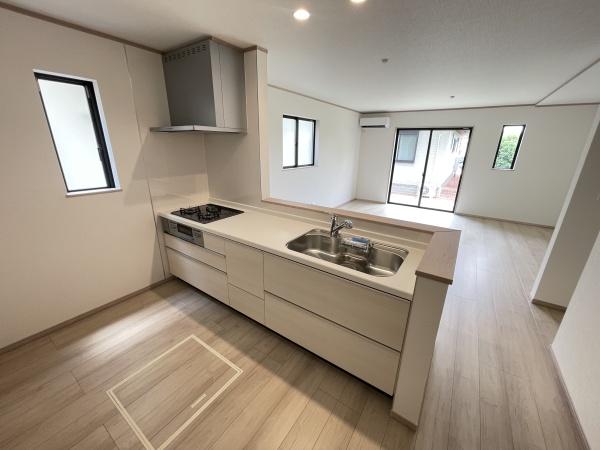 高浜市湯山町3期3号棟
