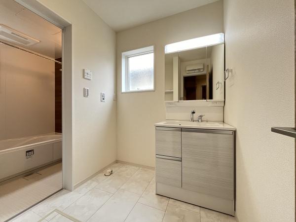 知立市弘法町2号棟