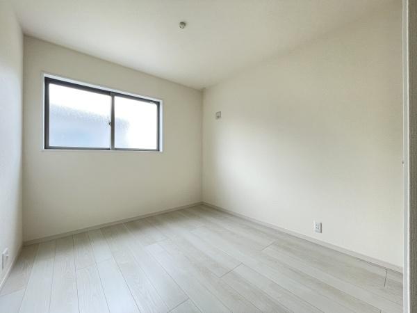 緑区大高町折戸1号棟