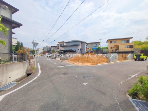 愛知郡東郷町白鳥3丁目2号棟