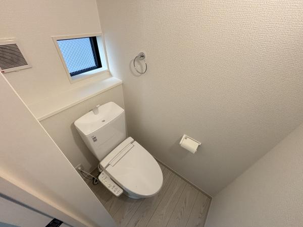 豊明市新田町1期2号棟　新築分譲住宅　全2棟