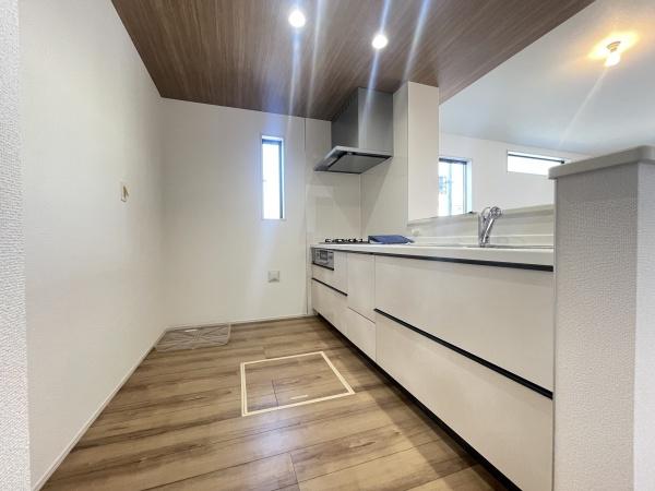 高浜市屋敷町2期4棟4号棟