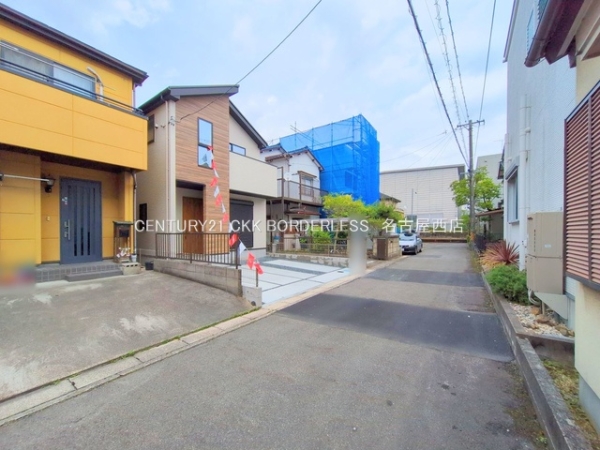 みよし市莇生町2期1号棟