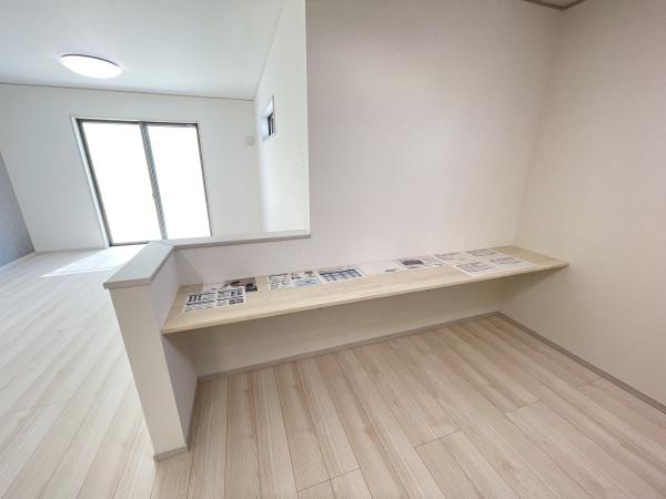 みよし市西陣取山23ーP11号棟