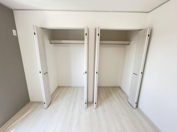 みよし市西陣取山23ーP11号棟