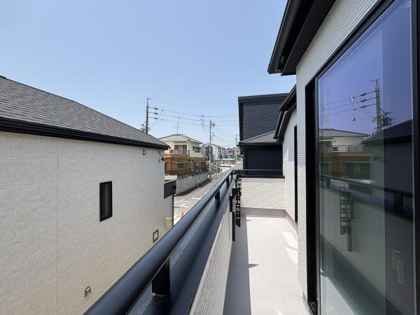 東郷町春木台2期2号棟新築分譲住宅全3棟