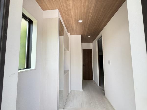 東郷町春木台2期2号棟新築分譲住宅全3棟
