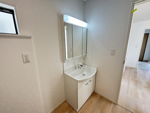 東郷町諸輪第73号棟