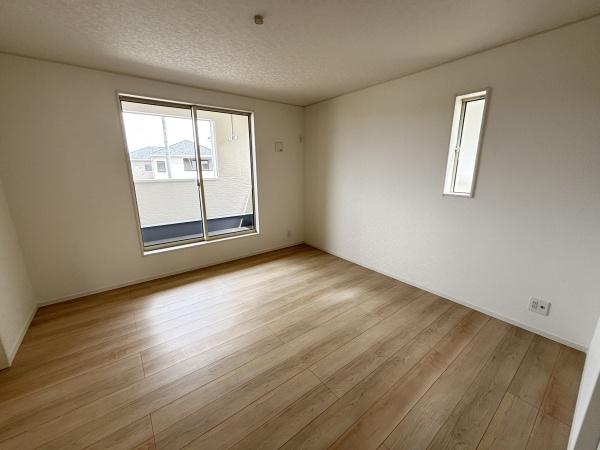 東郷町諸輪第72号棟