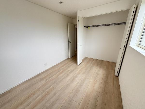 東郷町諸輪第72号棟