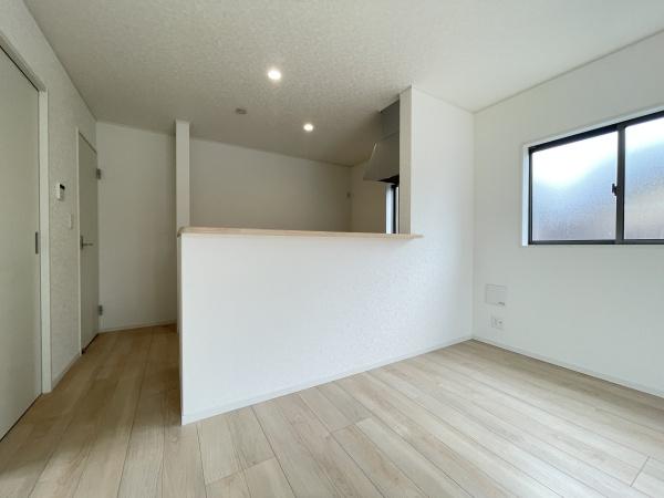 東郷町春木第261号棟