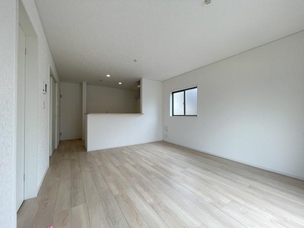 東郷町春木第261号棟