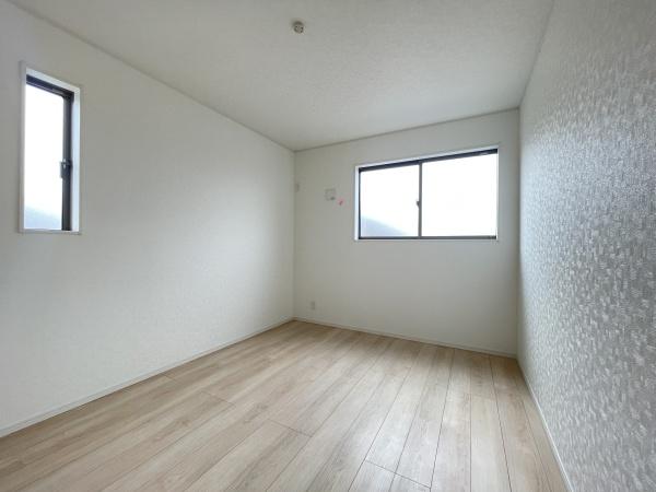 東郷町春木第261号棟